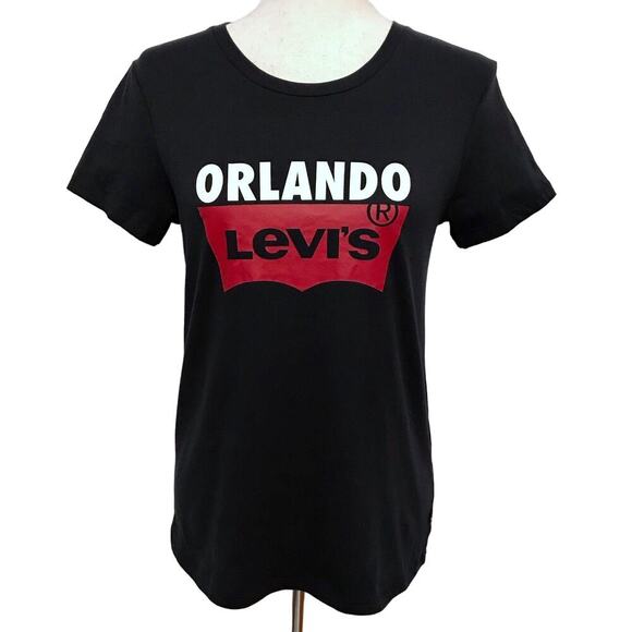 Levi's NWOT Black Graphic Tee for Women Size S - Picture 1 of 8
